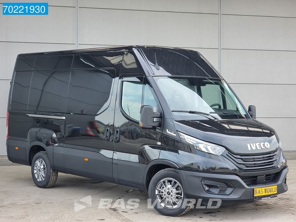 Sonstige Transporttechnik του τύπου Iveco Daily 35S18 35S18 3.0 Black ACC Navi LED 3500KG Trekgewicht 12m3, Neumaschine σε Veghel (Φωτογραφία 8)