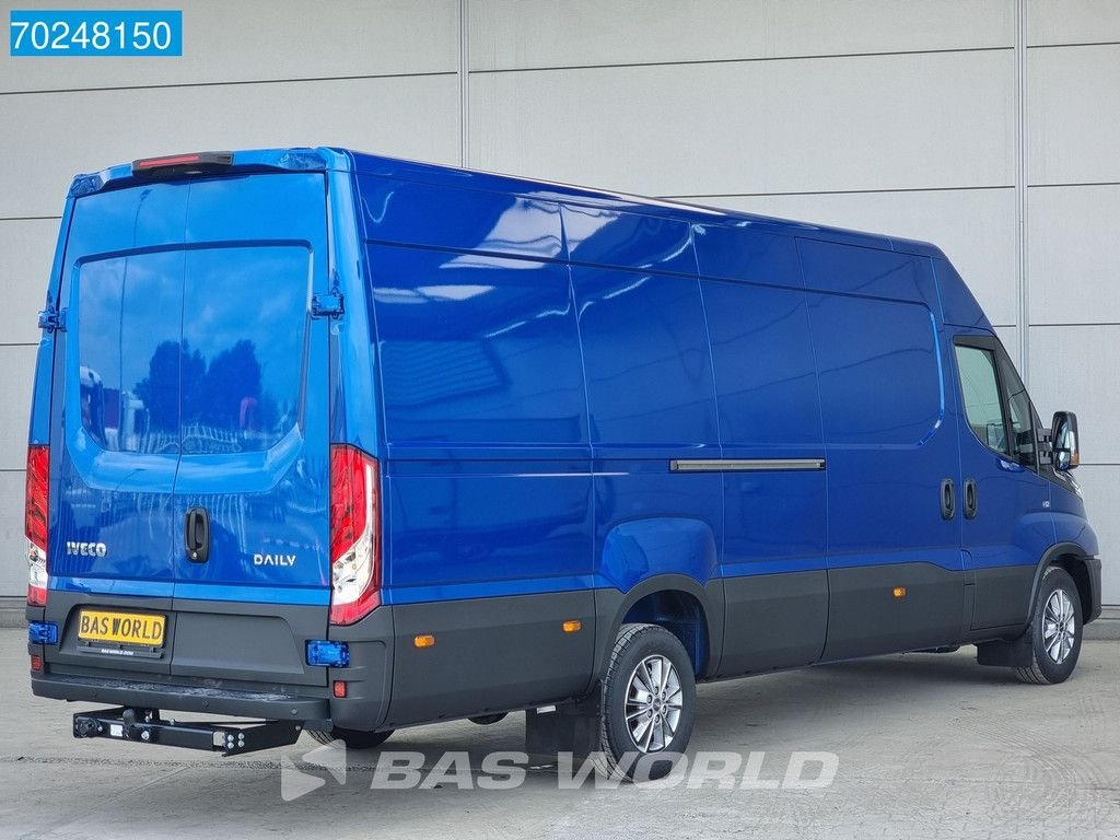 Sonstige Transporttechnik van het type Iveco Daily 35S18 L3H2 3.5t Trekhaak ACC Navi LED Camera LM velgen Blu, Neumaschine in Veghel (Foto 3)