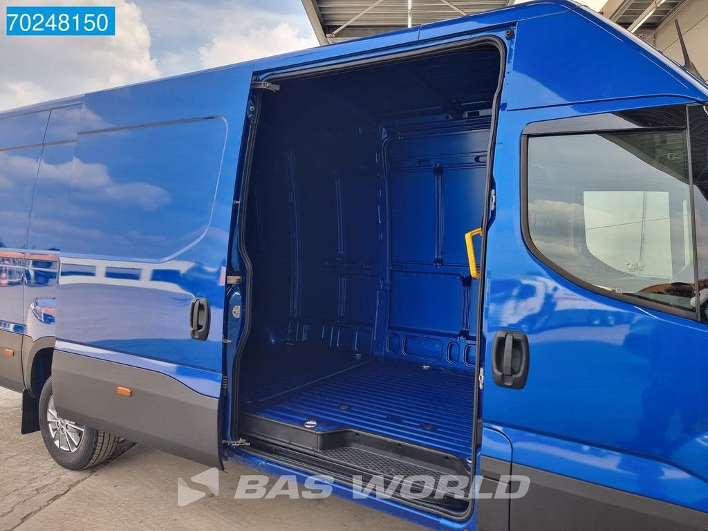 Sonstige Transporttechnik Türe ait Iveco Daily 35S18 L3H2 3.5t Trekhaak ACC Navi LED Camera LM velgen Blu, Neumaschine içinde Veghel (resim 7)