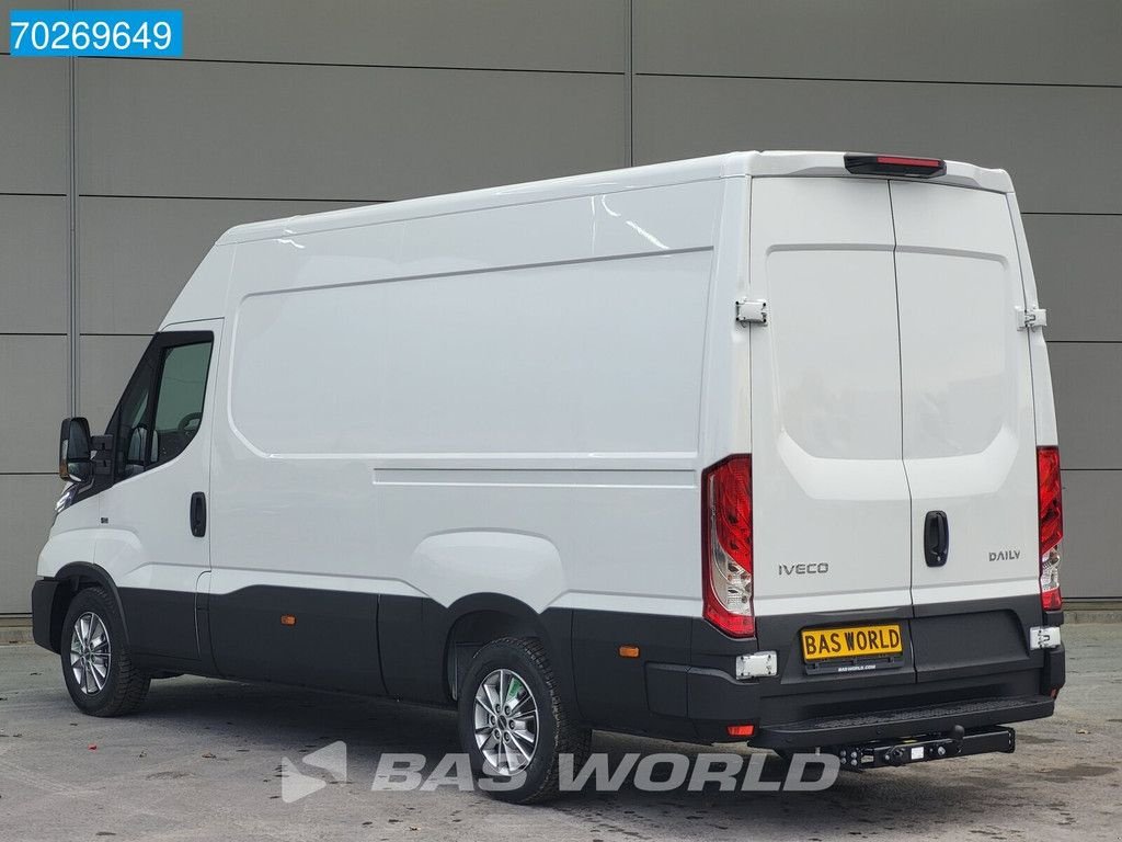 Sonstige Transporttechnik of the type Iveco Daily 35S21 12m3 A/C Towbar, Neumaschine in Veghel (Picture 3)