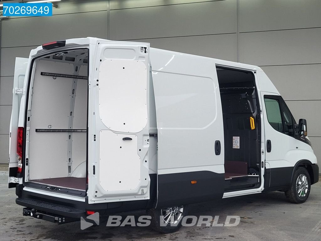 Sonstige Transporttechnik of the type Iveco Daily 35S21 12m3 A/C Towbar, Neumaschine in Veghel (Picture 7)