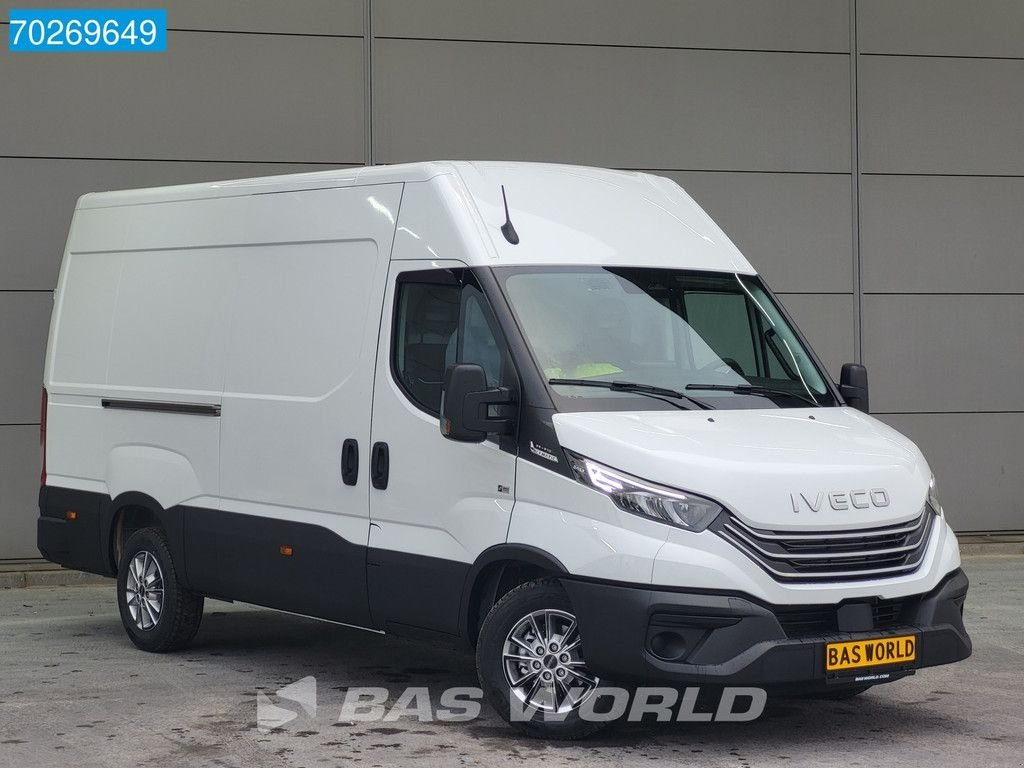 Sonstige Transporttechnik of the type Iveco Daily 35S21 12m3 A/C Towbar, Neumaschine in Veghel (Picture 2)