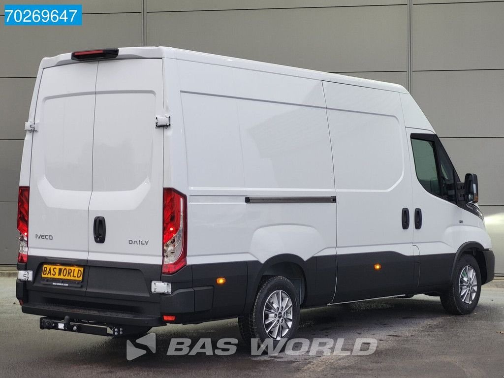 Sonstige Transporttechnik des Typs Iveco Daily 35S21 210PK 3.0L Automaat 2025 model L2H2 Trekhaak Tacho A, Neumaschine in Veghel (Bild 5)