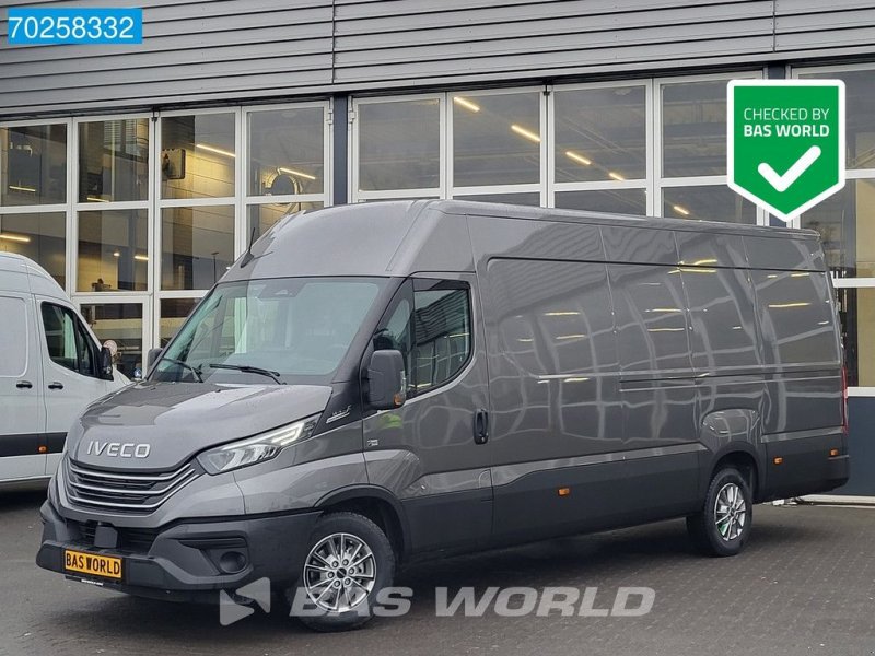 Sonstige Transporttechnik des Typs Iveco Daily 35S21 210PK 3.0L Automaat 2025 model L3H2 ACC LED CarPlay, Neumaschine in Veghel (Bild 1)