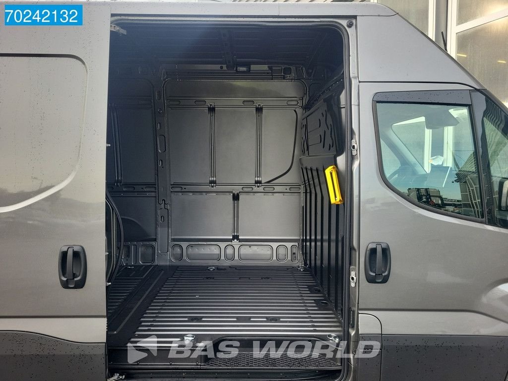 Sonstige Transporttechnik des Typs Iveco Daily 35S21 210PK Automaat 2025 model L2H2 ACC LED Navi Velgen C, Neumaschine in Veghel (Bild 7)