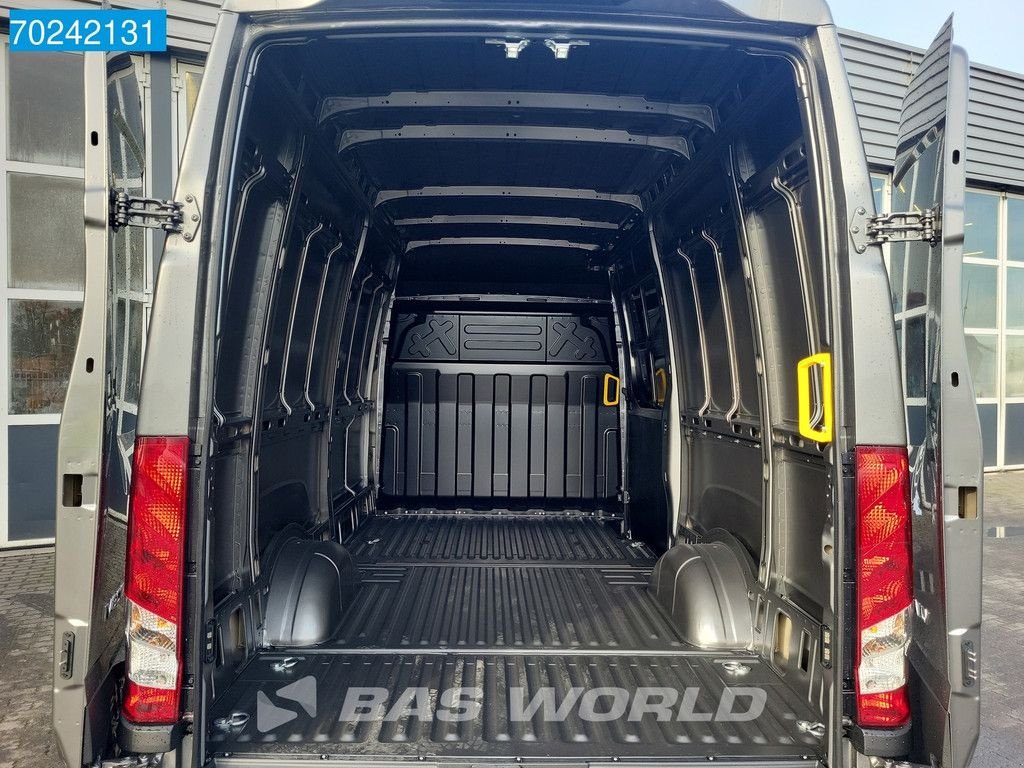 Sonstige Transporttechnik des Typs Iveco Daily 35S21 3.0L 210PK Automaat 2025 model L2H2 ACC LED Navi Vel, Neumaschine in Veghel (Bild 9)