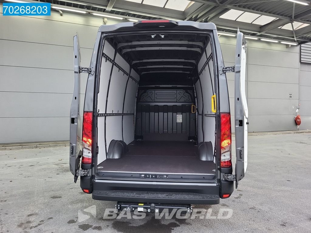 Sonstige Transporttechnik van het type Iveco Daily 35S21 Automaat 2025 model L2H2 Trekhaak Tacho ACC LED CarP, Neumaschine in Veghel (Foto 8)