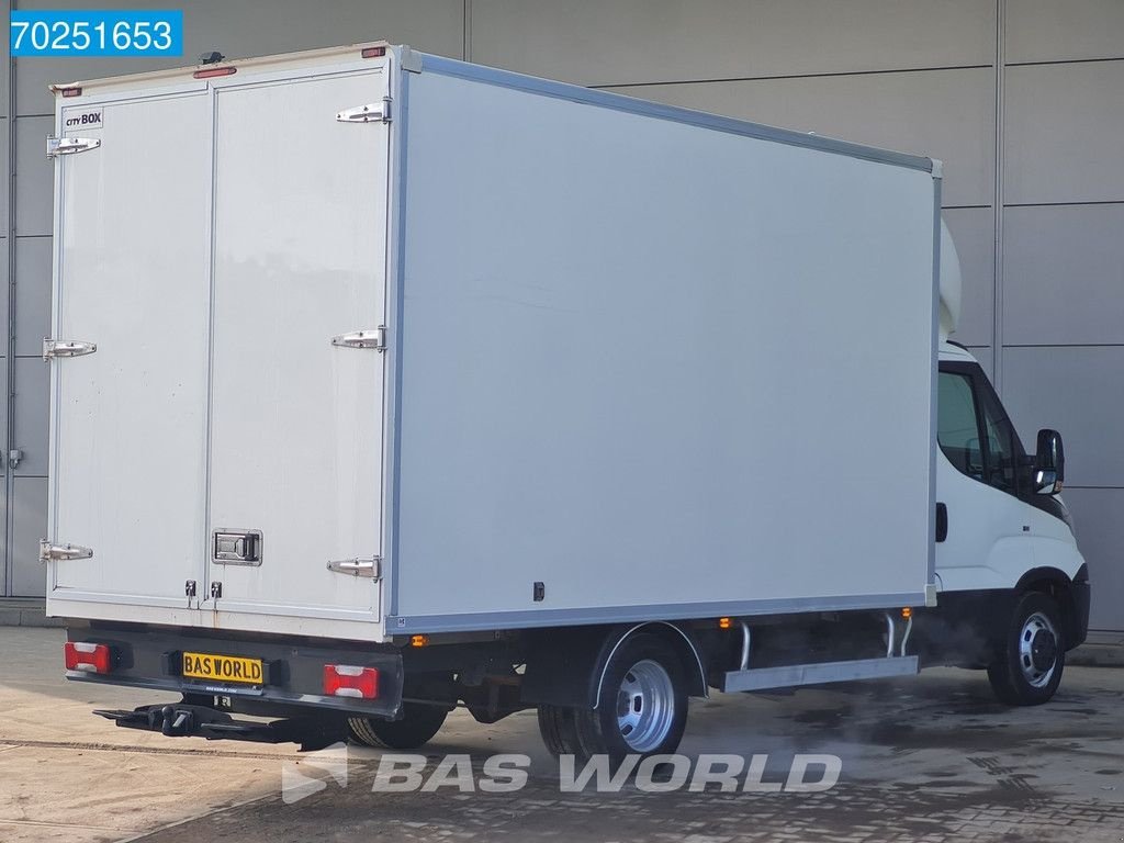 Sonstige Transporttechnik typu Iveco Daily 40C18 3.0L Automaat Bakwagen met Achterdeuren 3.5t trekhaa, Gebrauchtmaschine w Veghel (Zdjęcie 5)