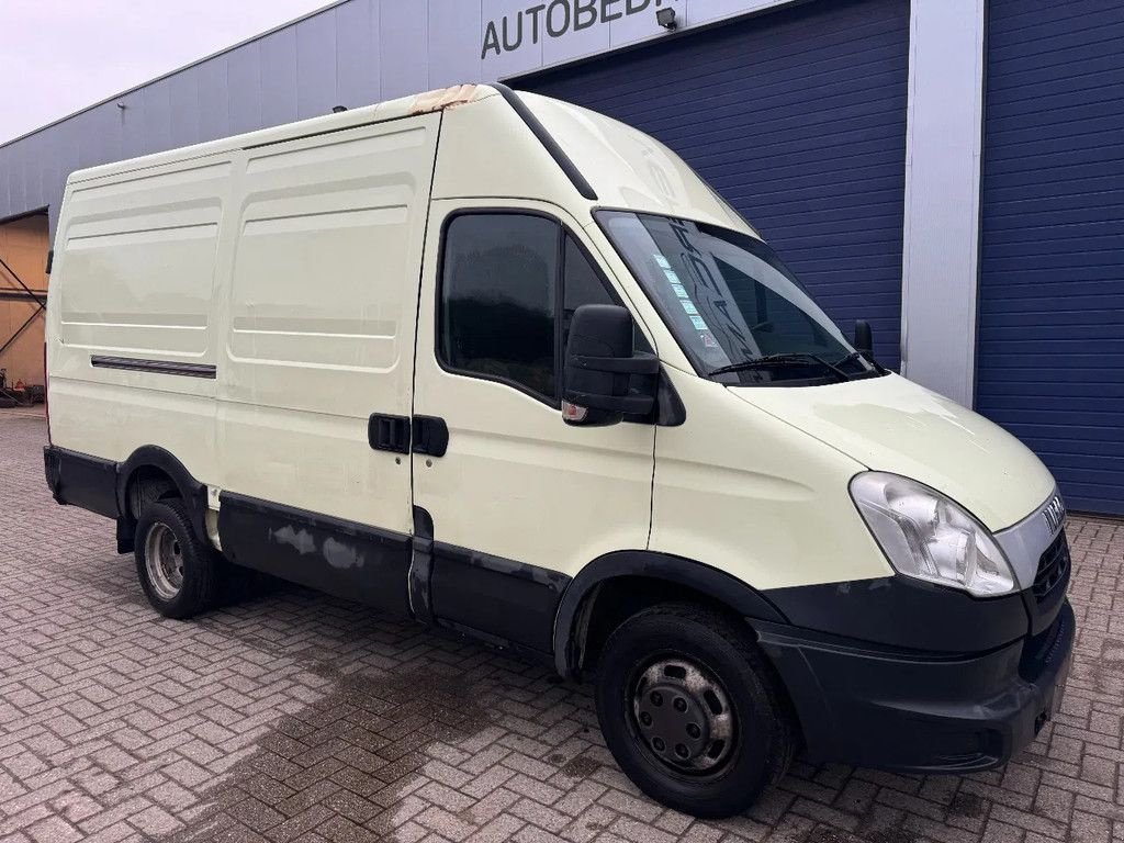 Sonstige Transporttechnik a típus Iveco Daily 40C35 **BELGIAN VAN-CAMIONETTE BELGE-EURO 5**, Gebrauchtmaschine ekkor: Kessel (Kép 3)