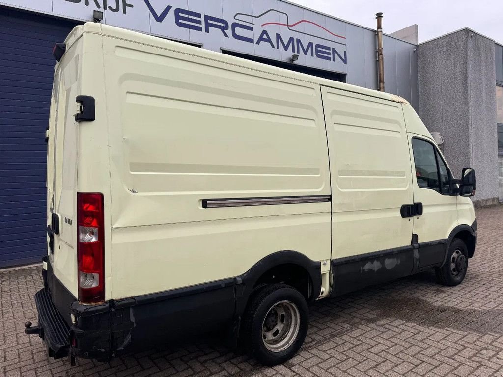 Sonstige Transporttechnik van het type Iveco Daily 40C35 **BELGIAN VAN-CAMIONETTE BELGE-EURO 5**, Gebrauchtmaschine in Kessel (Foto 5)