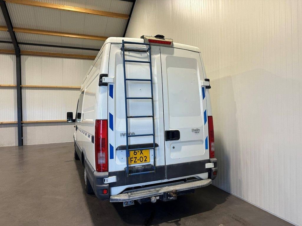 Sonstige Transporttechnik des Typs Iveco Daily Camper, Gebrauchtmaschine in Antwerpen (Bild 4)