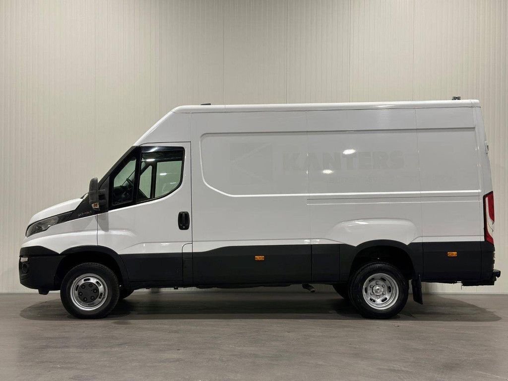 Sonstige Transporttechnik des Typs Iveco Daily, Gebrauchtmaschine in Antwerpen (Bild 3)