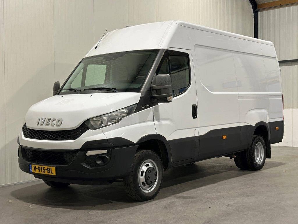 Sonstige Transporttechnik des Typs Iveco Daily, Gebrauchtmaschine in Antwerpen (Bild 2)