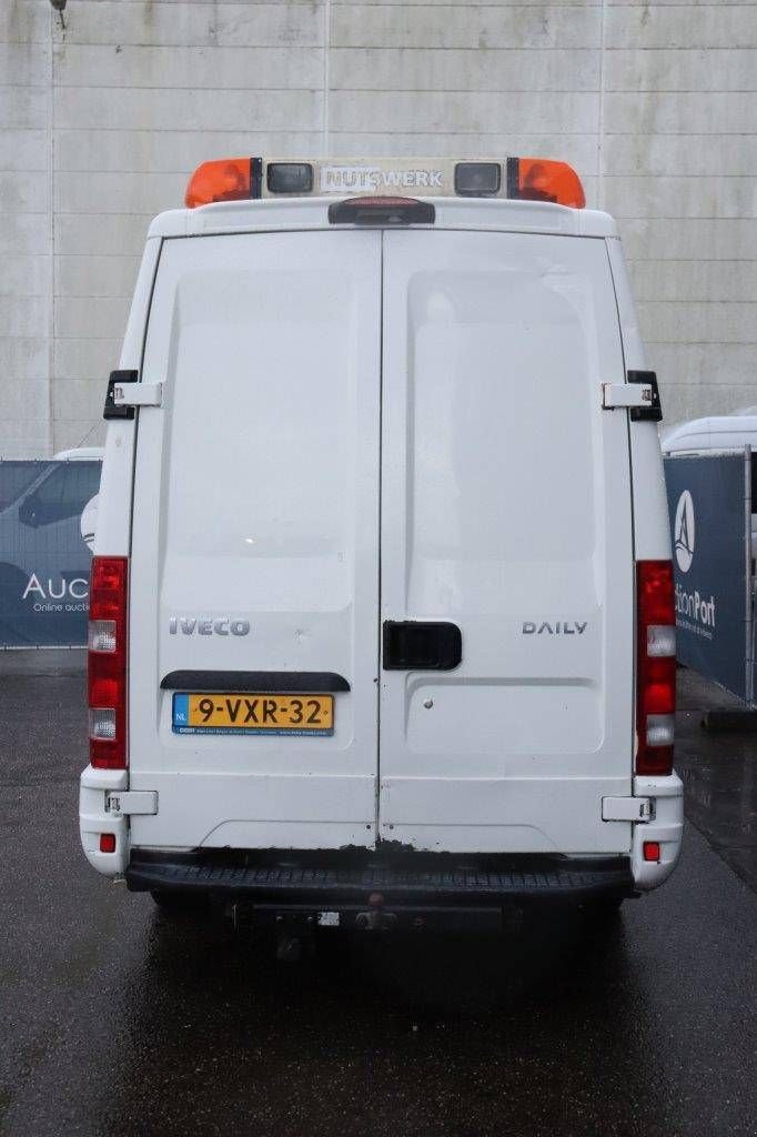 Sonstige Transporttechnik des Typs Iveco Daily, Gebrauchtmaschine in Antwerpen (Bild 5)