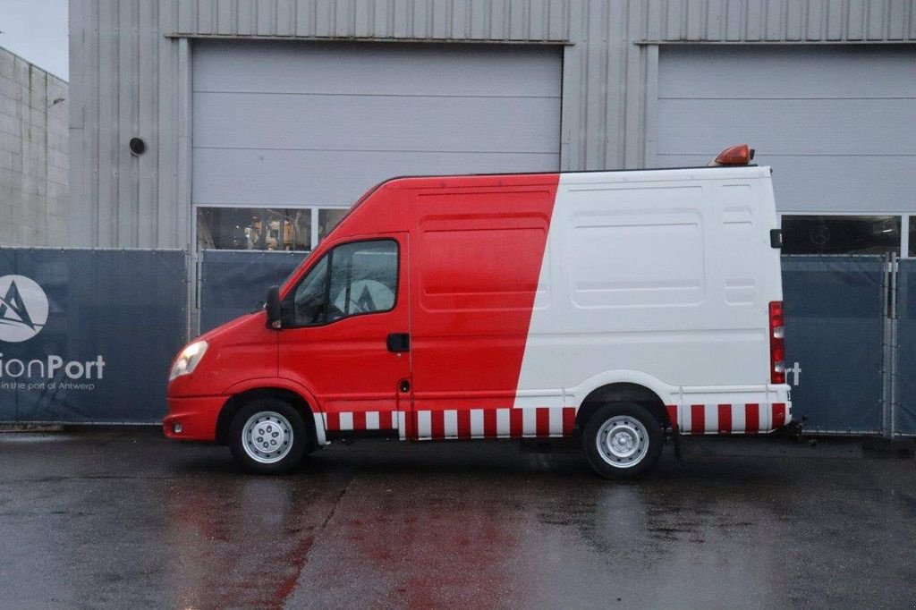 Sonstige Transporttechnik des Typs Iveco Daily, Gebrauchtmaschine in Antwerpen (Bild 2)