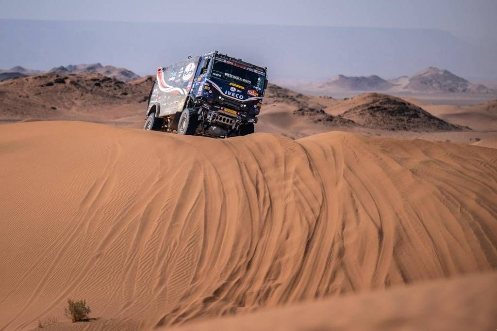 Sonstige Transporttechnik des Typs Iveco T-Way de Rooy - Fully Overhauled for 2024 Dakar, Gebrauchtmaschine in Veldhoven (Bild 9)