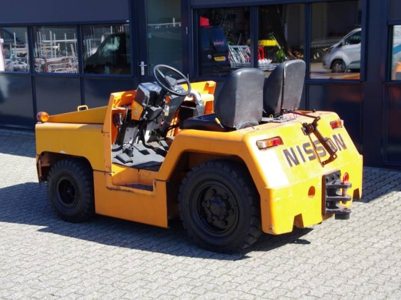 Sonstige Transporttechnik typu Nissan FV02 pushback truck, Gebrauchtmaschine v Borne (Obrázek 1)