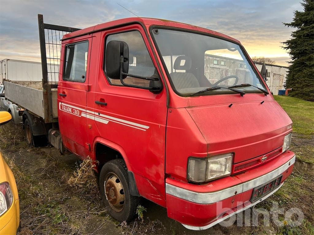 Sonstige Transporttechnik des Typs Nissan Trade Doka Kipper, Gebrauchtmaschine in Düsseldorf (Bild 2)