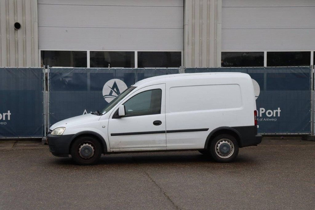 Sonstige Transporttechnik des Typs Opel Combo-c, Gebrauchtmaschine in Antwerpen (Bild 1)