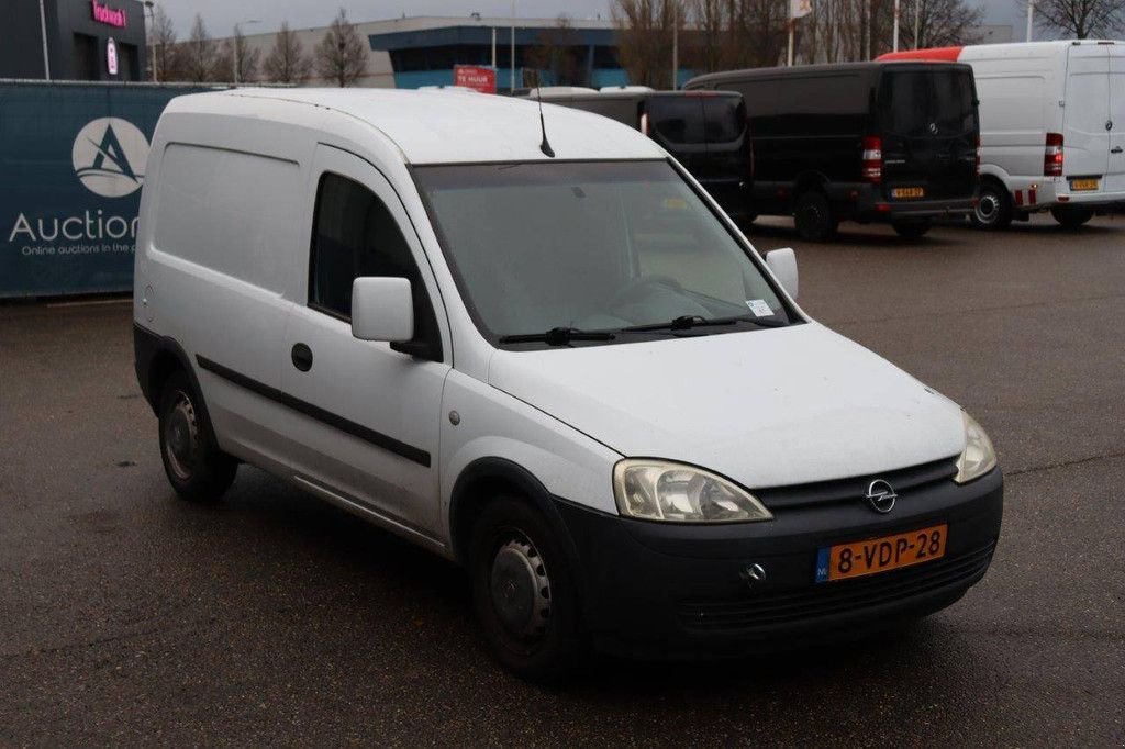 Sonstige Transporttechnik des Typs Opel Combo-c, Gebrauchtmaschine in Antwerpen (Bild 8)