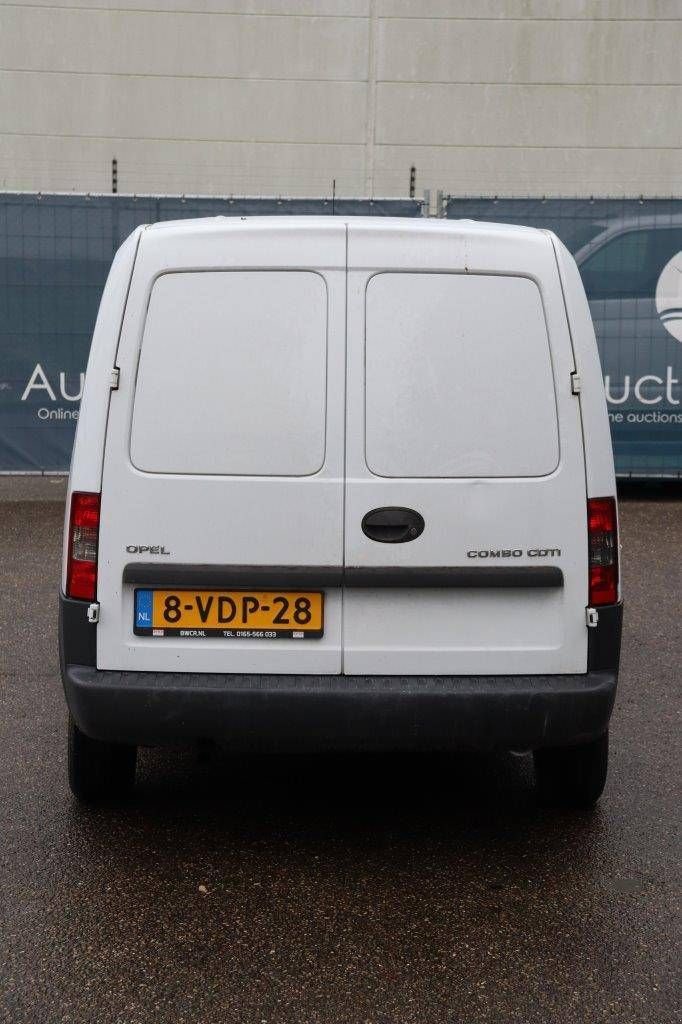 Sonstige Transporttechnik des Typs Opel Combo-c, Gebrauchtmaschine in Antwerpen (Bild 5)