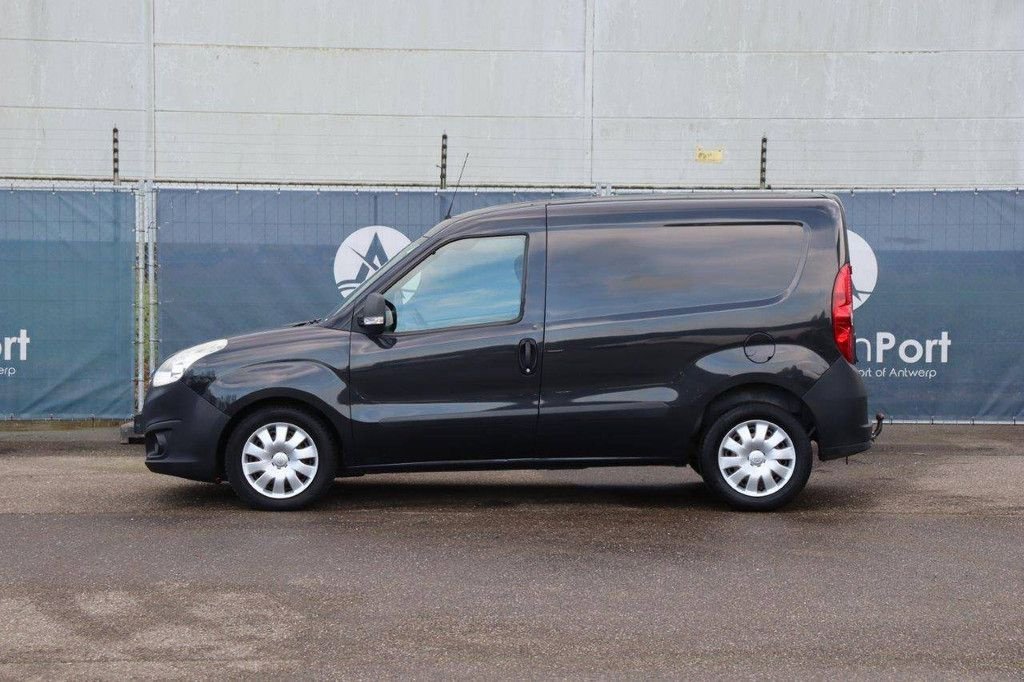 Sonstige Transporttechnik des Typs Opel Combo, Gebrauchtmaschine in Antwerpen (Bild 2)