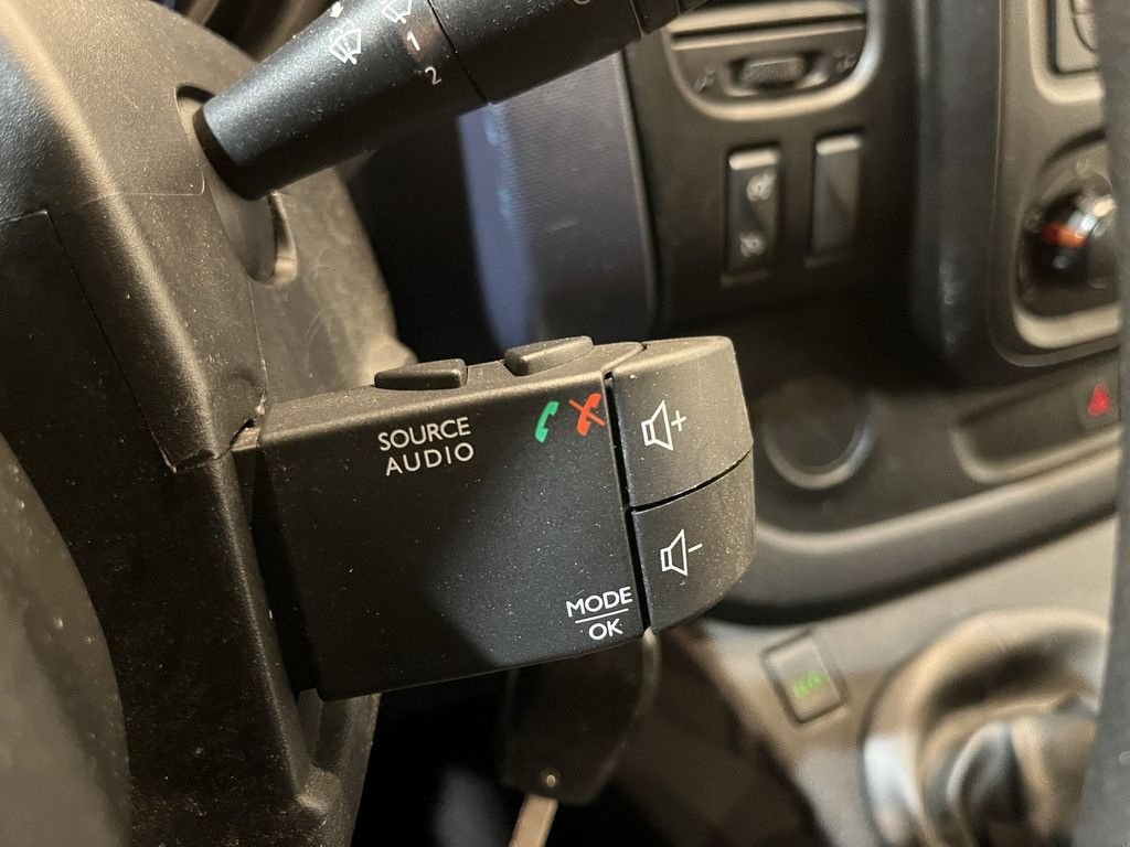 Sonstige Transporttechnik za tip Opel Vivaro 1.6 CDTI L1H1 / Airco / Cruise Control / Trekhaak / Imper, Gebrauchtmaschine u GRONINGEN (Slika 9)