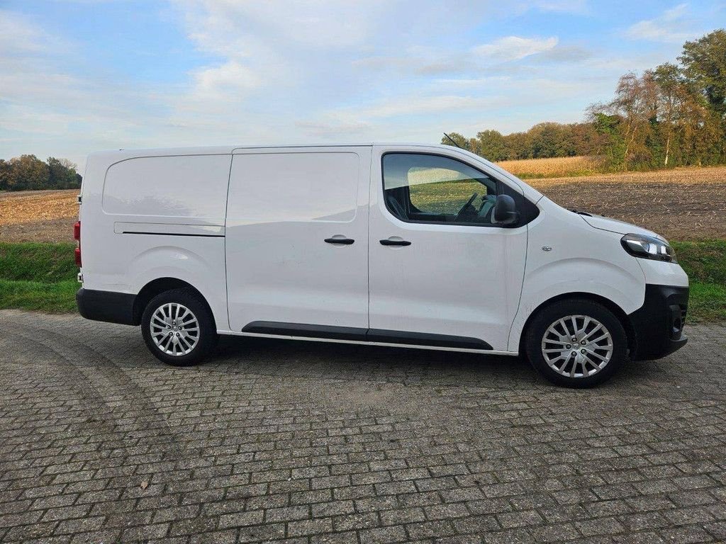 Sonstige Transporttechnik des Typs Opel Vivaro 2.0L, Gebrauchtmaschine in Antwerpen (Bild 4)