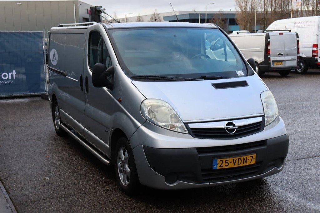 Sonstige Transporttechnik des Typs Opel Vivaro 2.5CDTI/107KW-DPF-E4 2.9T L2H1 TECSHIFT, Gebrauchtmaschine in Antwerpen (Bild 8)