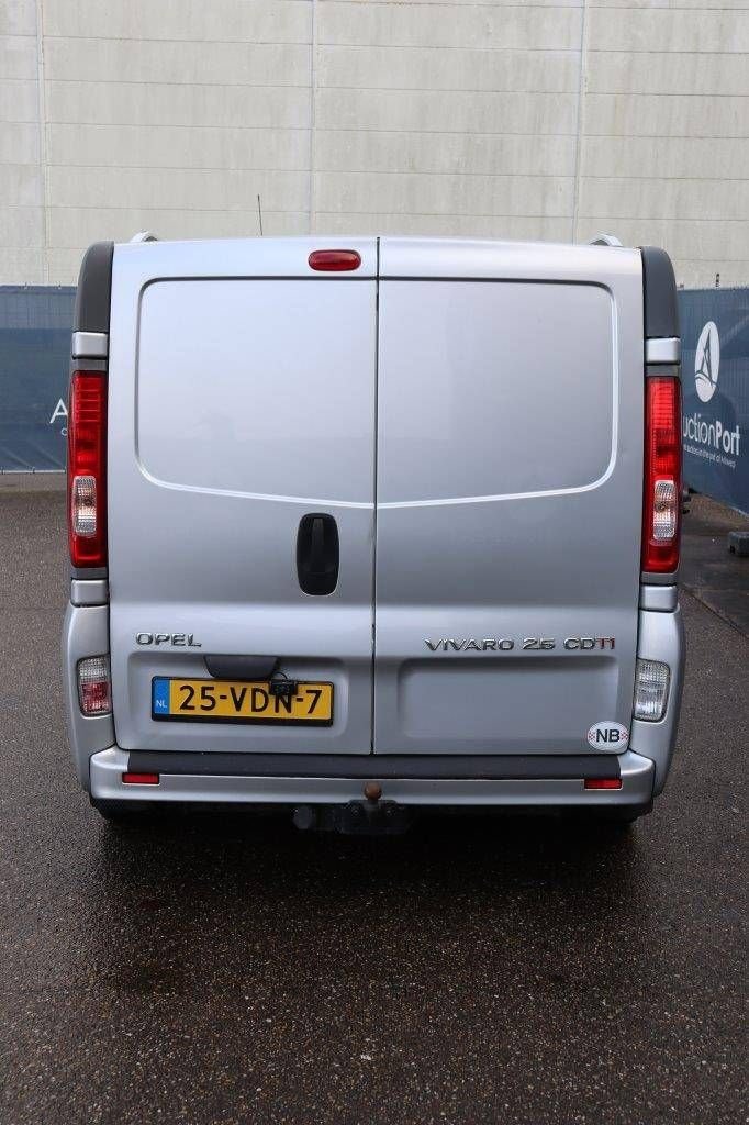 Sonstige Transporttechnik des Typs Opel Vivaro 2.5CDTI/107KW-DPF-E4 2.9T L2H1 TECSHIFT, Gebrauchtmaschine in Antwerpen (Bild 5)