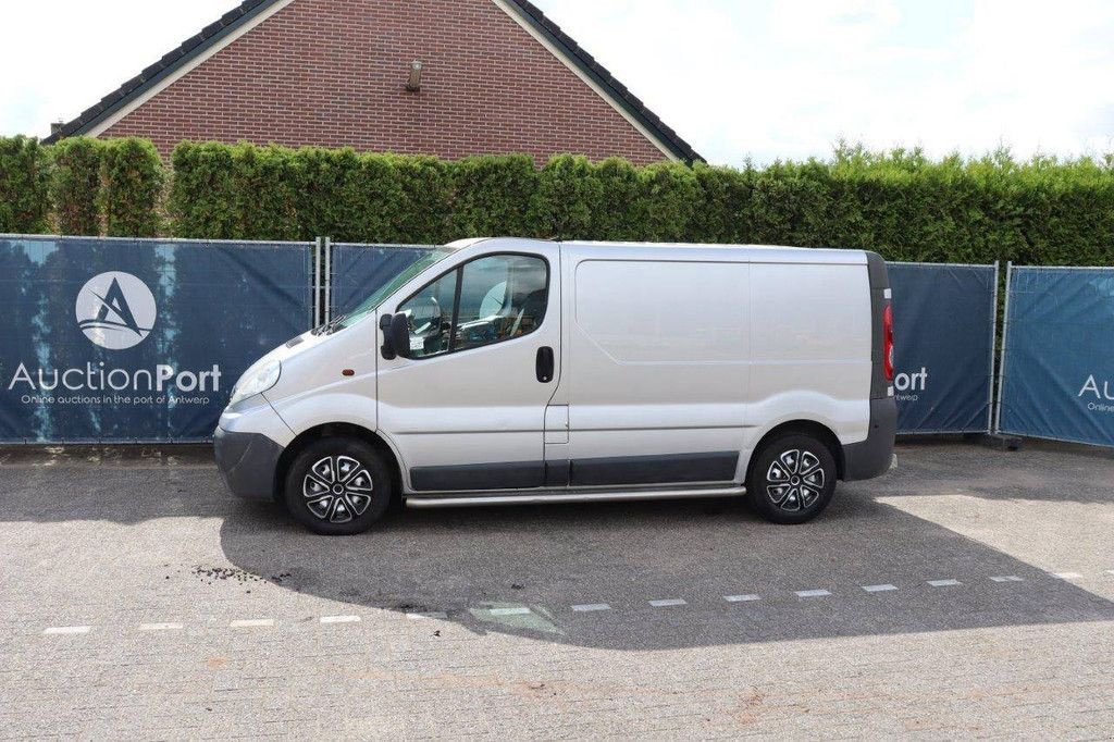 Sonstige Transporttechnik tip Opel Vivaro, Gebrauchtmaschine in Antwerpen (Poză 1)