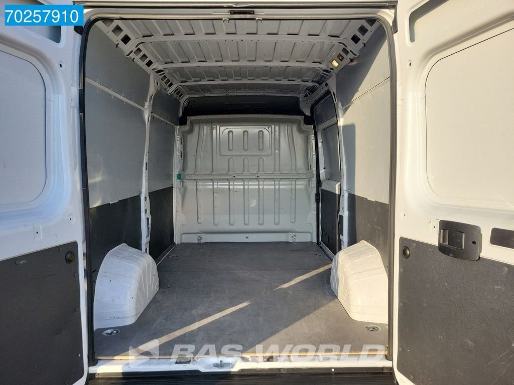 Sonstige Transporttechnik tip Peugeot Boxer 165PK L2H2 Climate Control Parkeersensoren 11m3 A/C, Gebrauchtmaschine in Veghel (Poză 3)