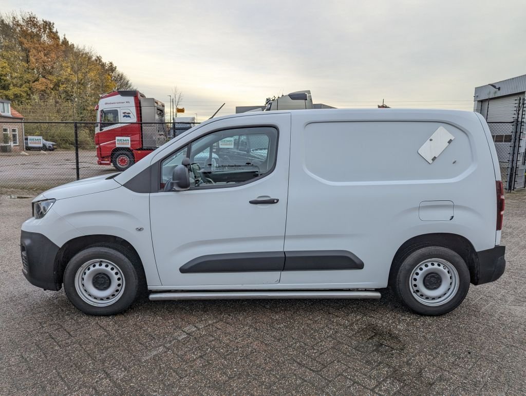 Sonstige Transporttechnik typu Peugeot Partner 1.6 e-HDI Euro6 - Handgeschakeld - Airco - Multimedia Sy, Gebrauchtmaschine w Oud Gastel (Zdjęcie 11)