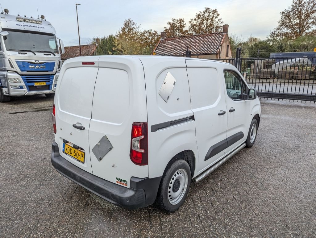 Sonstige Transporttechnik typu Peugeot Partner 1.6 e-HDI Euro6 - Handgeschakeld - Airco - Multimedia Sy, Gebrauchtmaschine w Oud Gastel (Zdjęcie 3)