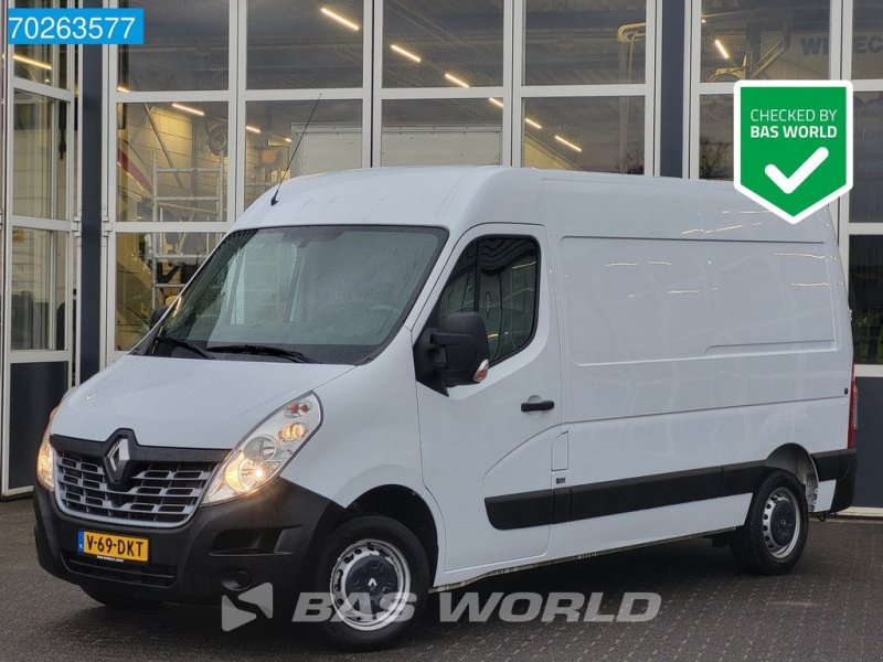 Sonstige Transporttechnik des Typs Renault Master 110PK L2H2 CarPlay Trekhaak Camera Airco Cruise 10m3 A/C, Gebrauchtmaschine in Veghel (Bild 1)