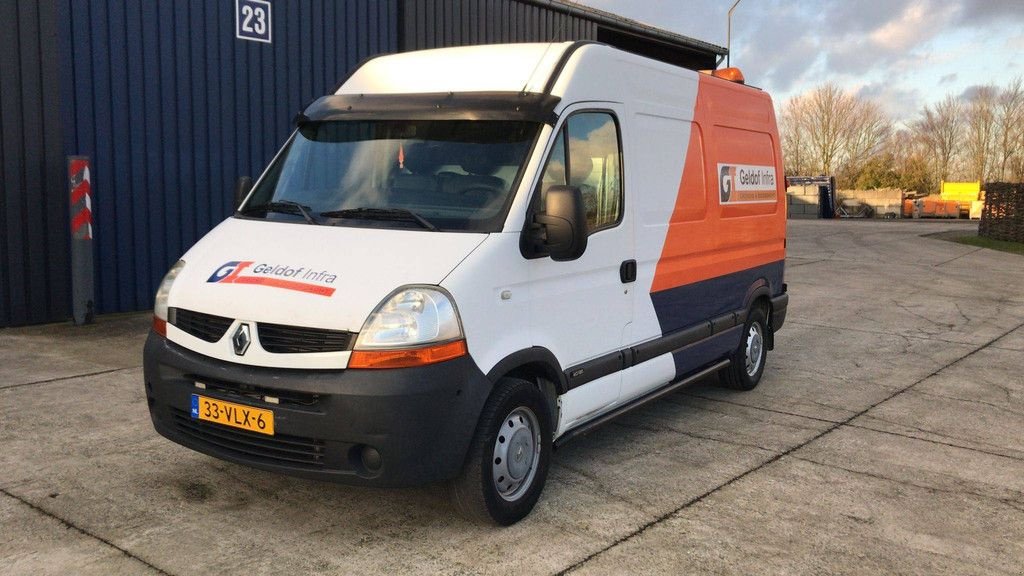 Sonstige Transporttechnik des Typs Renault Master, Gebrauchtmaschine in Antwerpen (Bild 1)