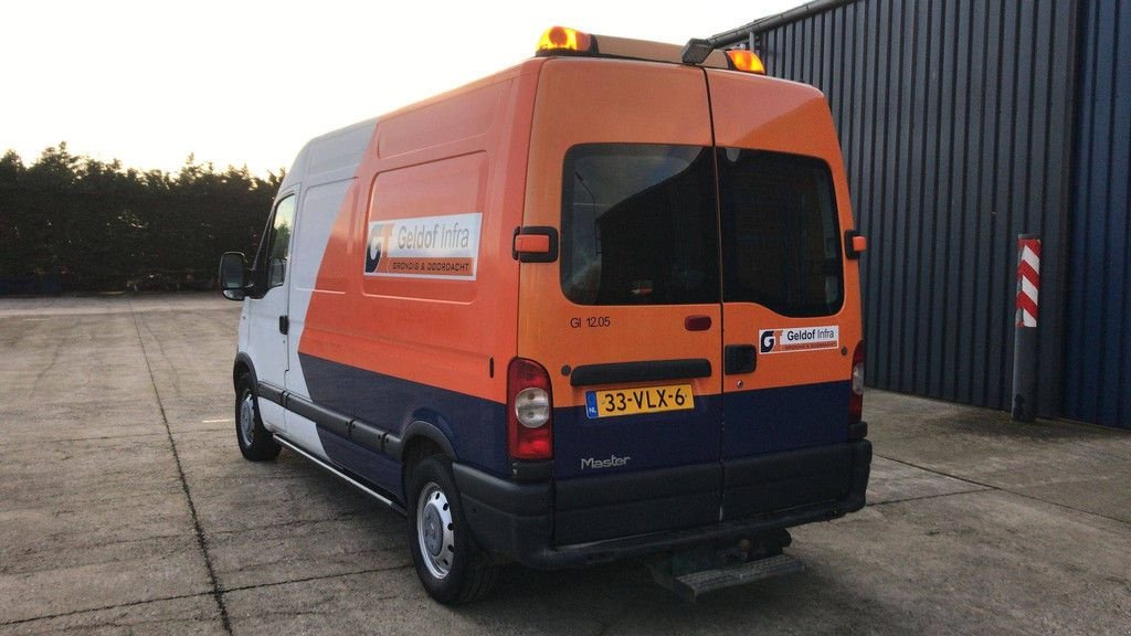 Sonstige Transporttechnik des Typs Renault Master, Gebrauchtmaschine in Antwerpen (Bild 2)