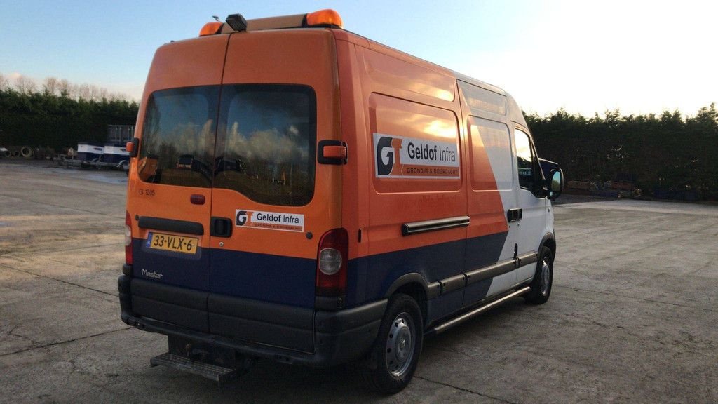 Sonstige Transporttechnik des Typs Renault Master, Gebrauchtmaschine in Antwerpen (Bild 4)