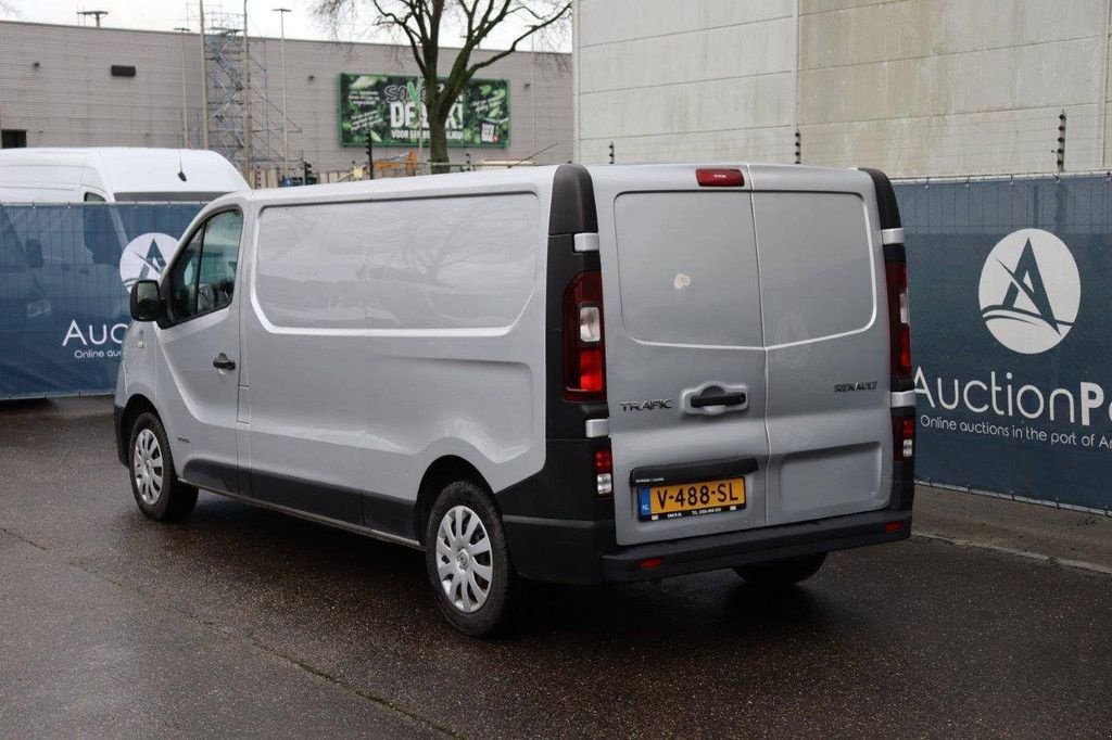 Sonstige Transporttechnik des Typs Renault Trafic, Gebrauchtmaschine in Antwerpen (Bild 4)