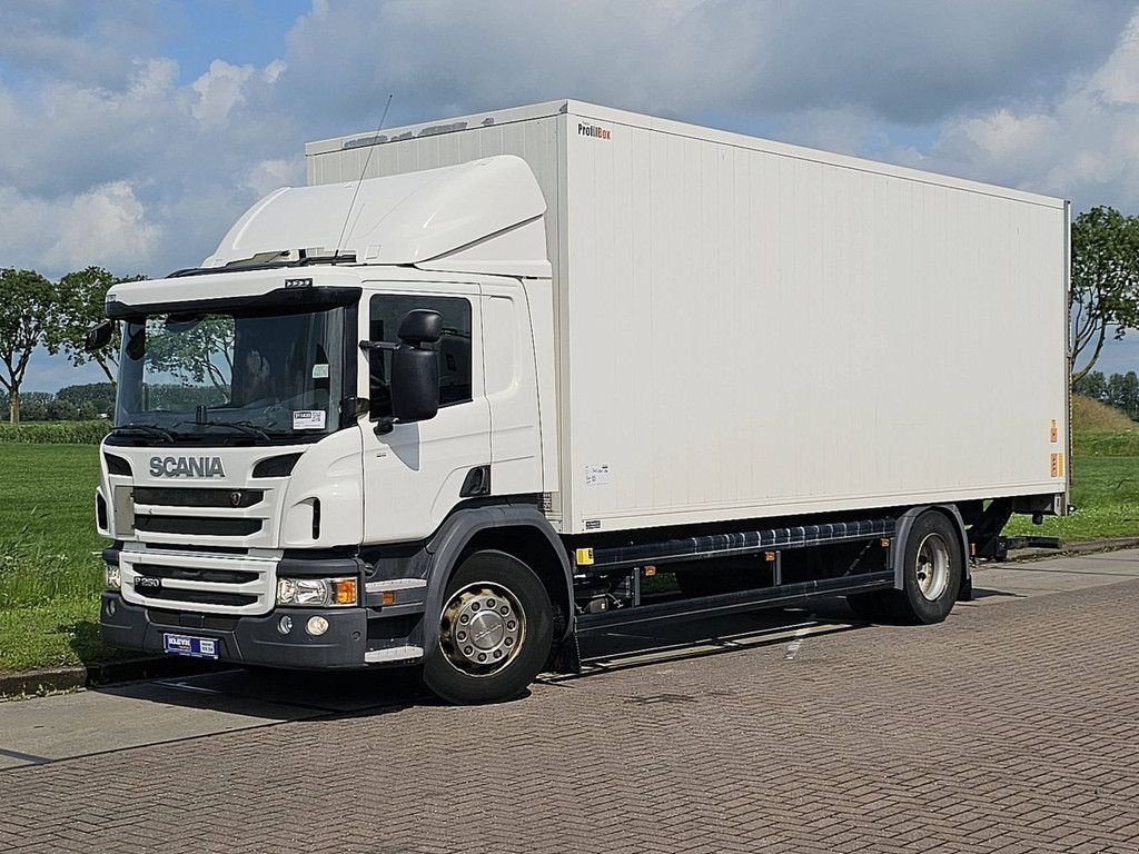 Sonstige Transporttechnik Türe ait Scania P250 mnb taillift 336 tkm, Gebrauchtmaschine içinde Vuren (resim 2)