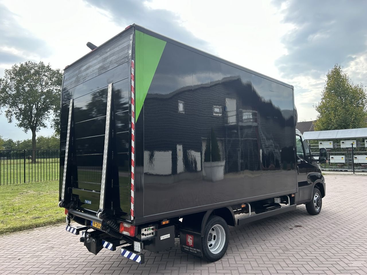 Sonstige Transporttechnik typu Sonstige Iveco Daily 50c15 Bakwagen met laadklep 1000 kg (33) trekh, Gebrauchtmaschine w Putten (Zdjęcie 7)