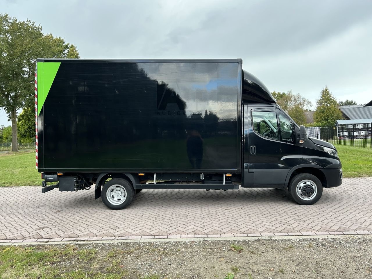 Sonstige Transporttechnik του τύπου Sonstige Iveco Daily 50c15 Bakwagen met laadklep 1000 kg (33) trekh, Gebrauchtmaschine σε Putten (Φωτογραφία 4)