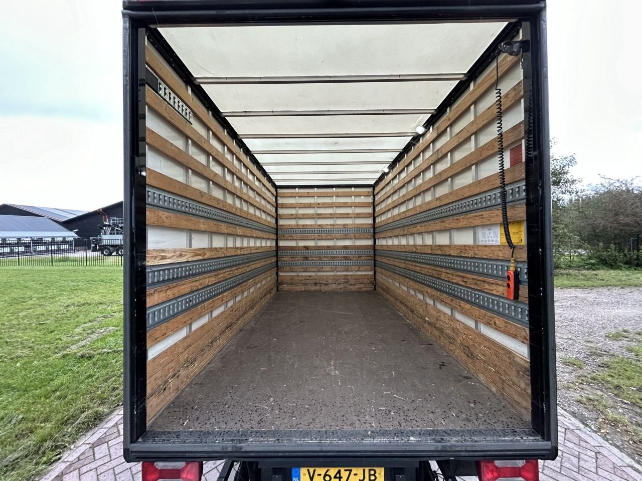 Sonstige Transporttechnik van het type Sonstige Iveco Daily 50c15 Bakwagen met laadklep 1000 kg (33) trekh, Gebrauchtmaschine in Putten (Foto 11)