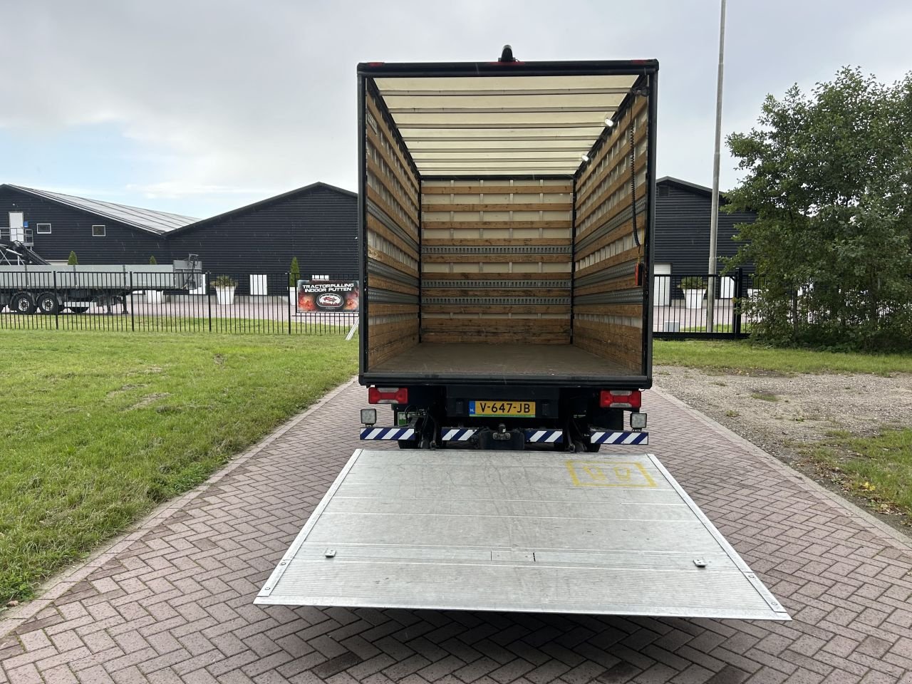 Sonstige Transporttechnik typu Sonstige Iveco Daily 50c15 Bakwagen met laadklep 1000 kg (33) trekh, Gebrauchtmaschine v Putten (Obrázok 10)