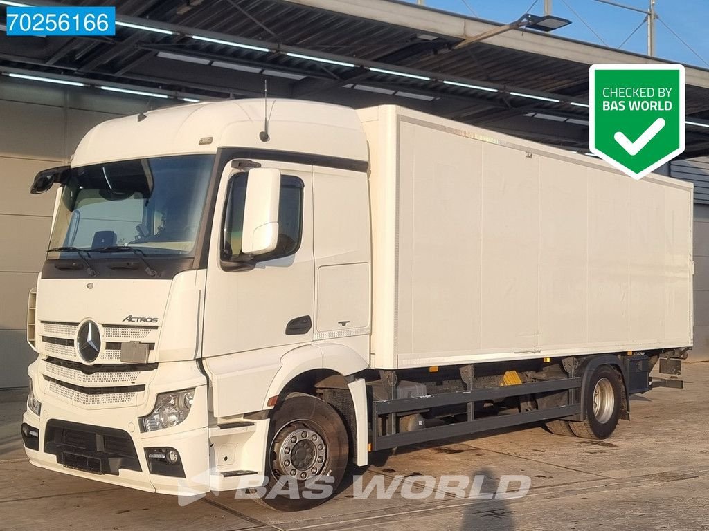 Sonstige Transporttechnik van het type Sonstige Mercedes Benz Actros 1843 4X2 18tonner Retarder Ladebordwand ACC Navi Euro 6, Gebrauchtmaschine in Veghel (Foto 1)