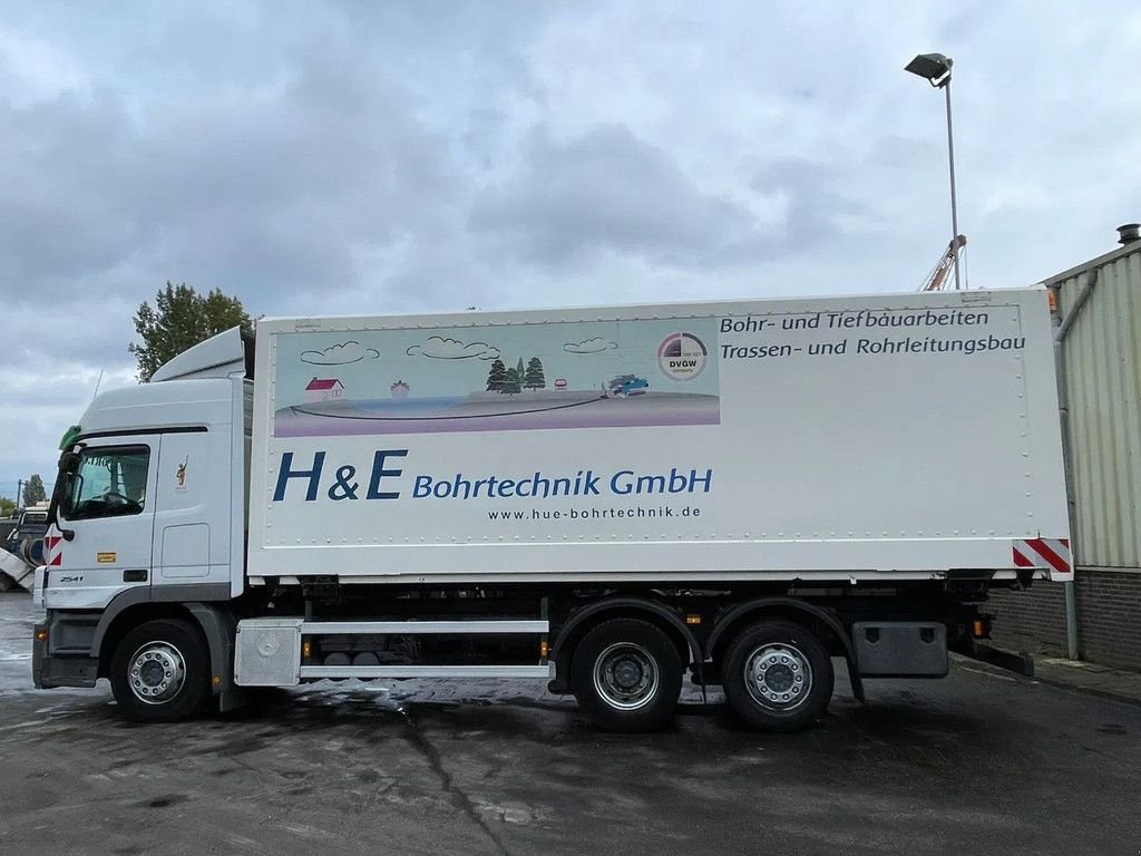 Sonstige Transporttechnik tipa Sonstige Mercedes Benz Actros 2541 MP2 V6 Box Truck 6x2 Airco German Truck Top Conditio, Gebrauchtmaschine u 'S-Hertogenbosch (Slika 3)