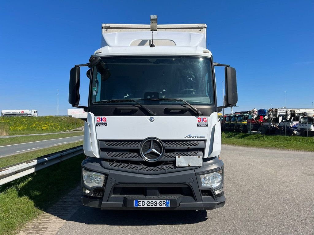 Sonstige Transporttechnik van het type Sonstige Mercedes Benz Antos 1836 4x2, Gebrauchtmaschine in Velddriel (Foto 8)