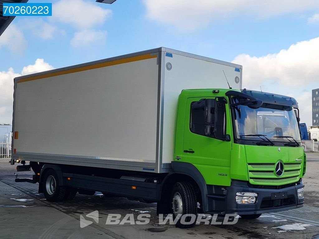 Sonstige Transporttechnik of the type Sonstige Mercedes Benz Atego 1523 4X2 15 Tons Ladebordwand Euro 6, Gebrauchtmaschine in Veghel (Picture 11)