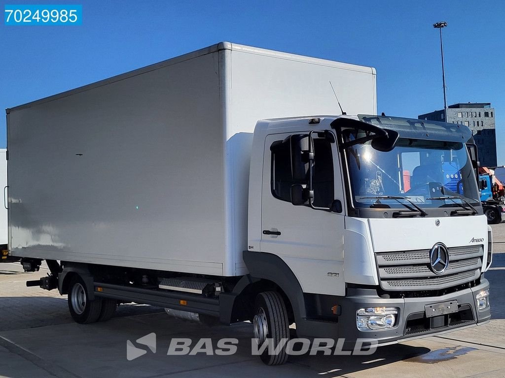 Sonstige Transporttechnik типа Sonstige Mercedes Benz Atego 821 4X2 8-tonner Automatic Ladebordwand ClassicSpace Euro, Gebrauchtmaschine в Veghel (Фотография 5)