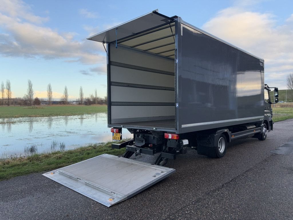 Sonstige Transporttechnik des Typs Sonstige Mercedes Benz Atego 821L Bakwagen / Automaat / Laadklep / Vangmuil / Trekhaak, Gebrauchtmaschine in GRONINGEN (Bild 3)